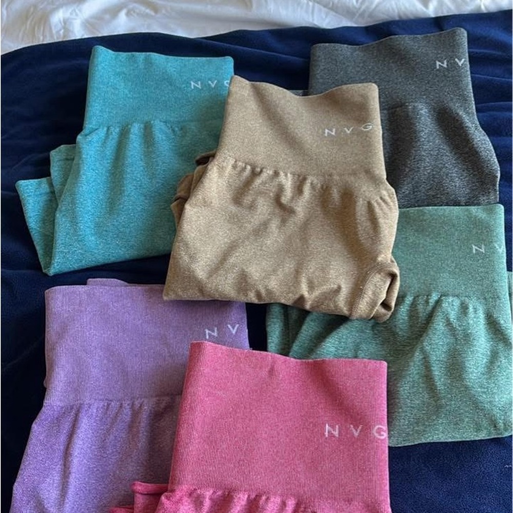 NVGTN contour shorts
